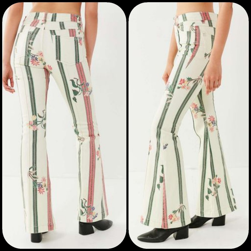 UO BDJ retro floral print Flare Bell Bottom Jeans - Picture 2 of 8